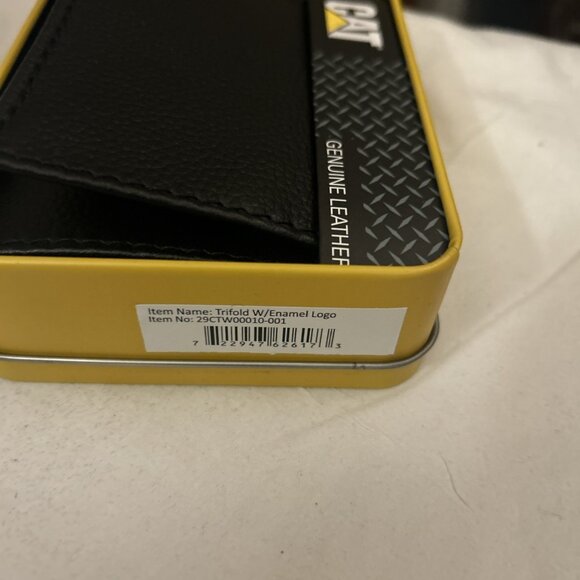 CAT caterpillar men’s black leather trifold wallet w/RFID protection shield Tin - Picture 6 of 15